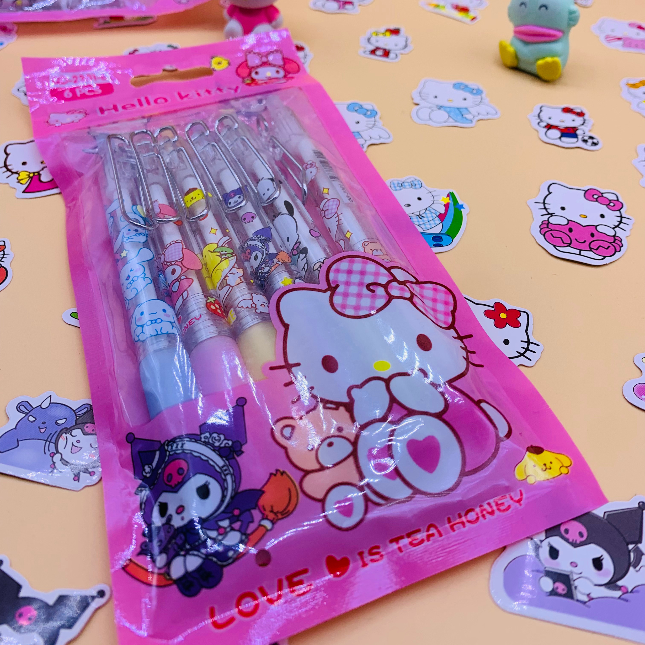 Sanrio Family Metal Hook Grip Gel Pen