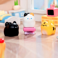 Micro Landscape Cute Kitten Resin Decoration Dolls 2.1CM Set of 6
