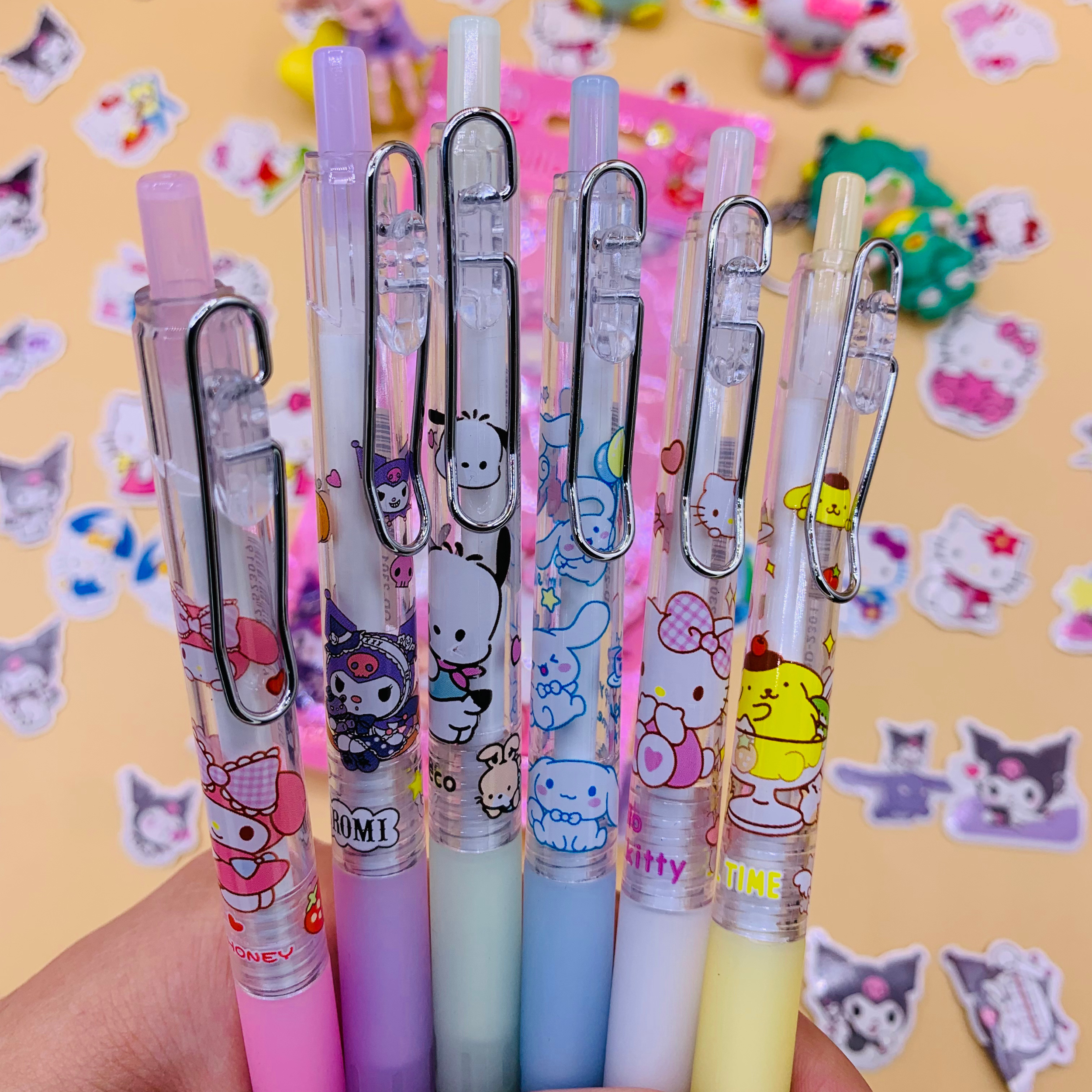 Sanrio Family Metal Hook Grip Gel Pen