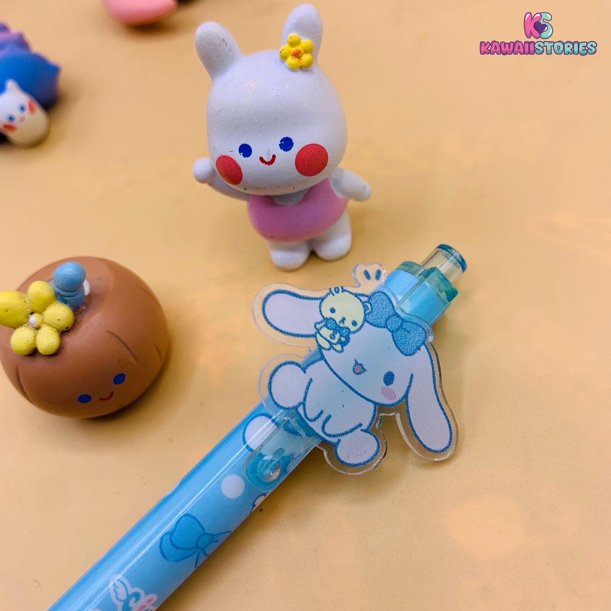 Blue bunny acrylic patch gel pen with cute cartoon design