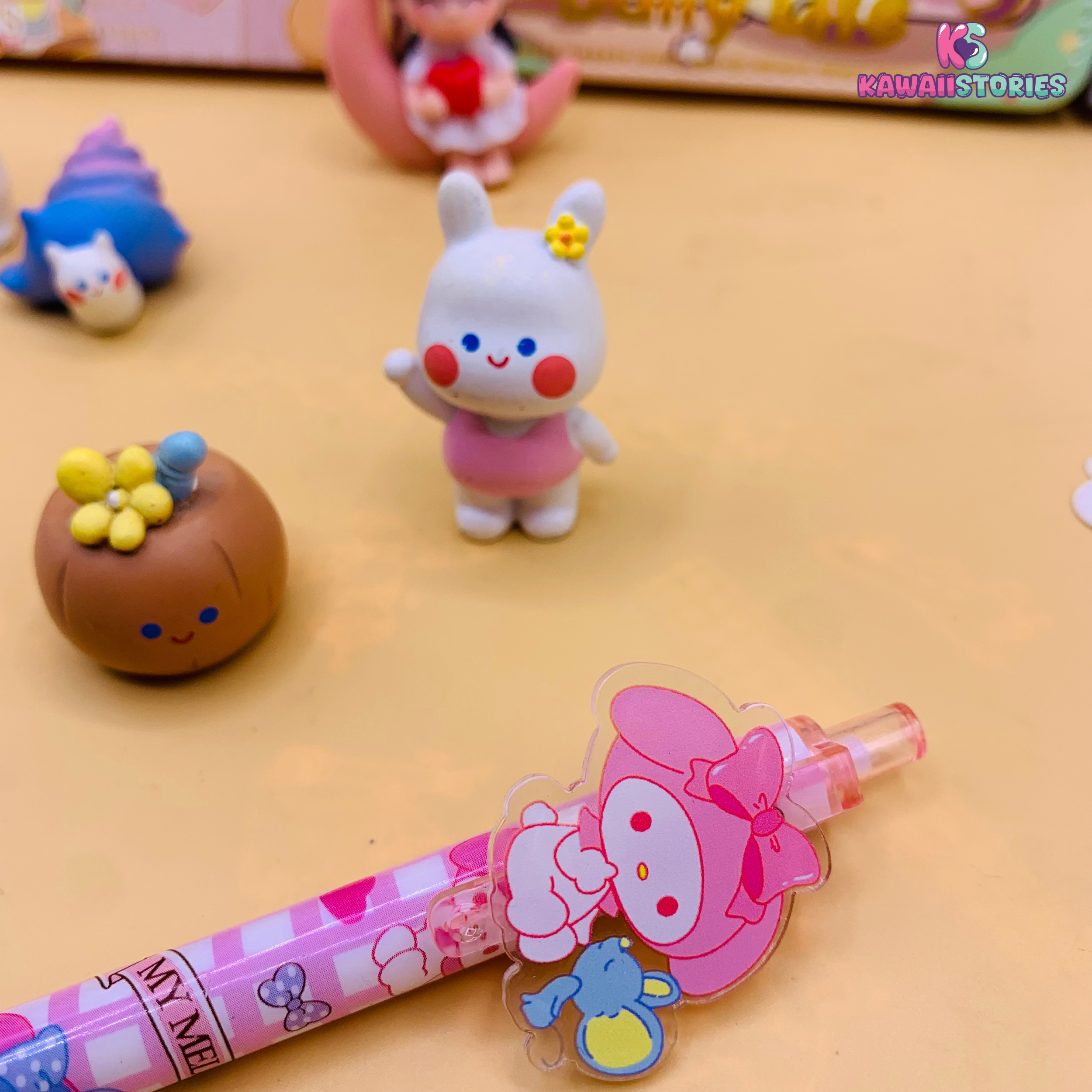 Pink bunny acrylic patch gel pen with cartoon character topper