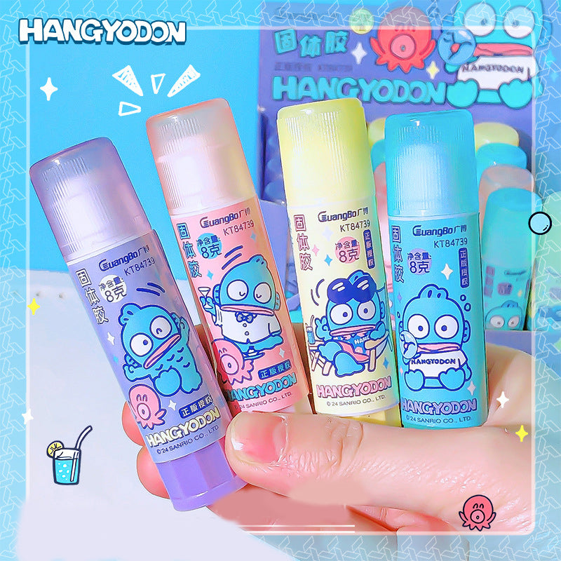 Mini glue stick for crafts and school projects
